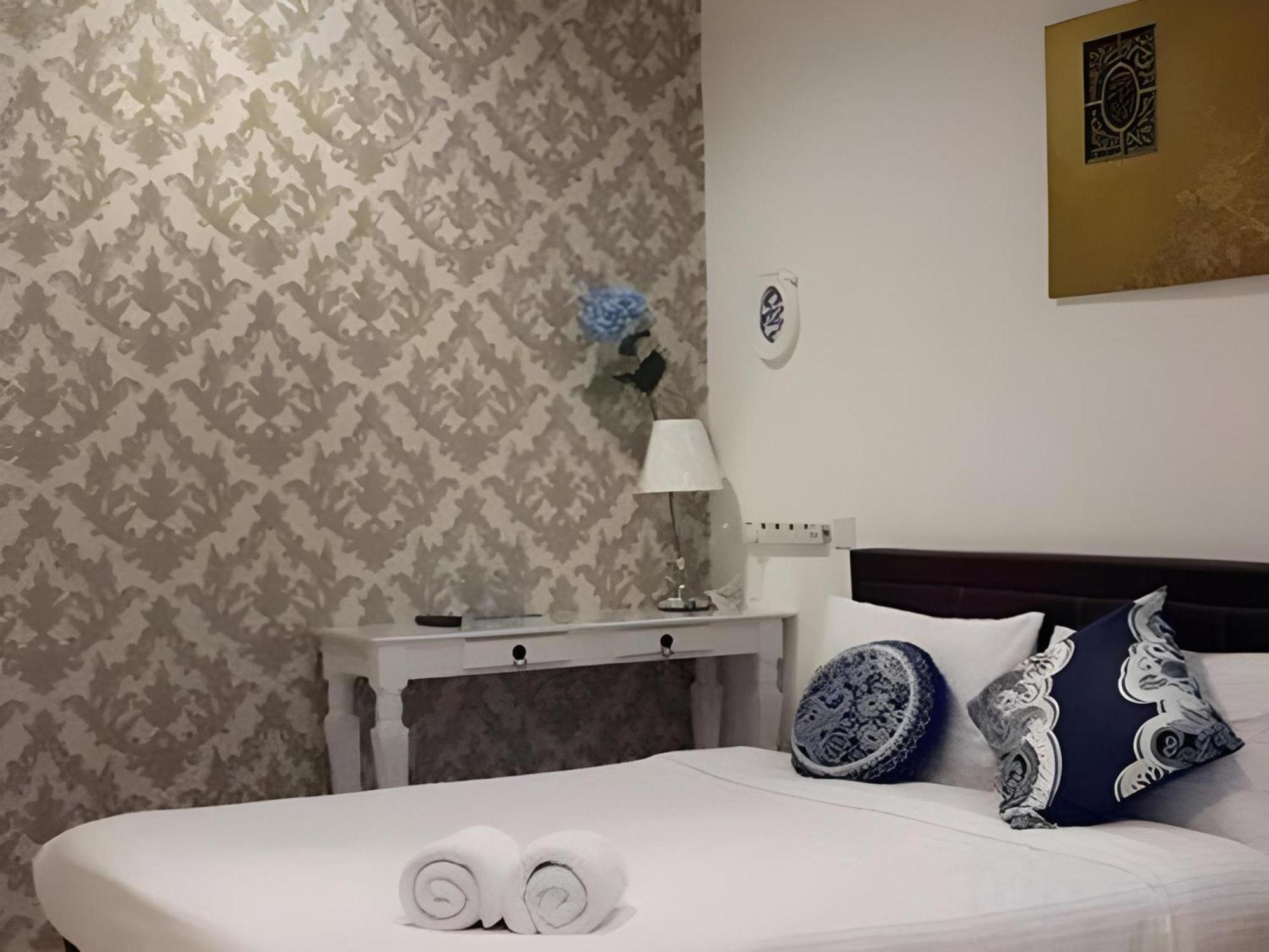 Oyo 91068 Elephant House Boutique Hotel George Town Dış mekan fotoğraf